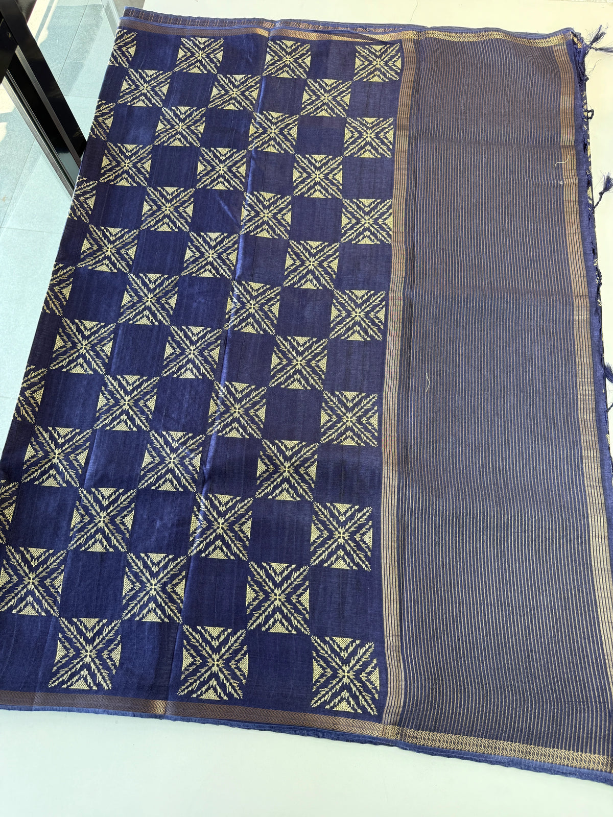 Soft semi Tussar saree/D236