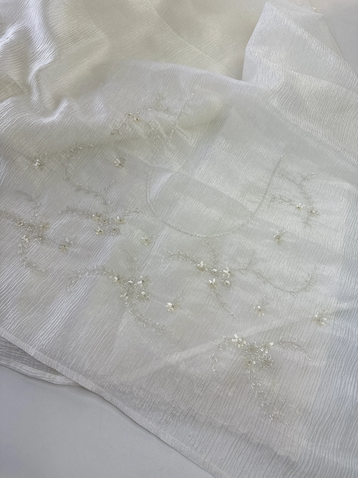 Crushed crape saree/HW324