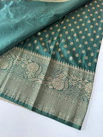 Georgette Banarasi/TAR02