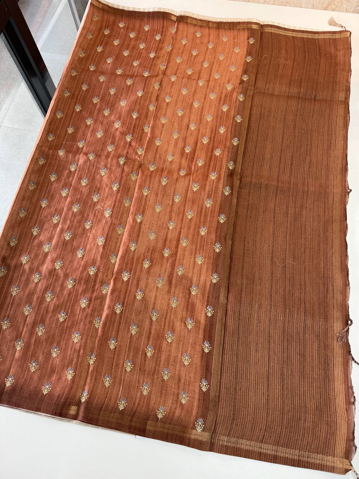 Soft Semi Tussar Saree / FG381