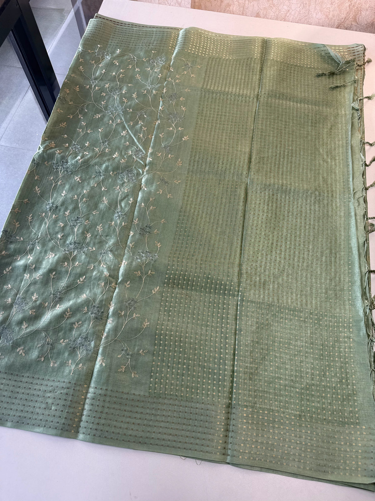 Soft semi Tussar silk saree / MD369