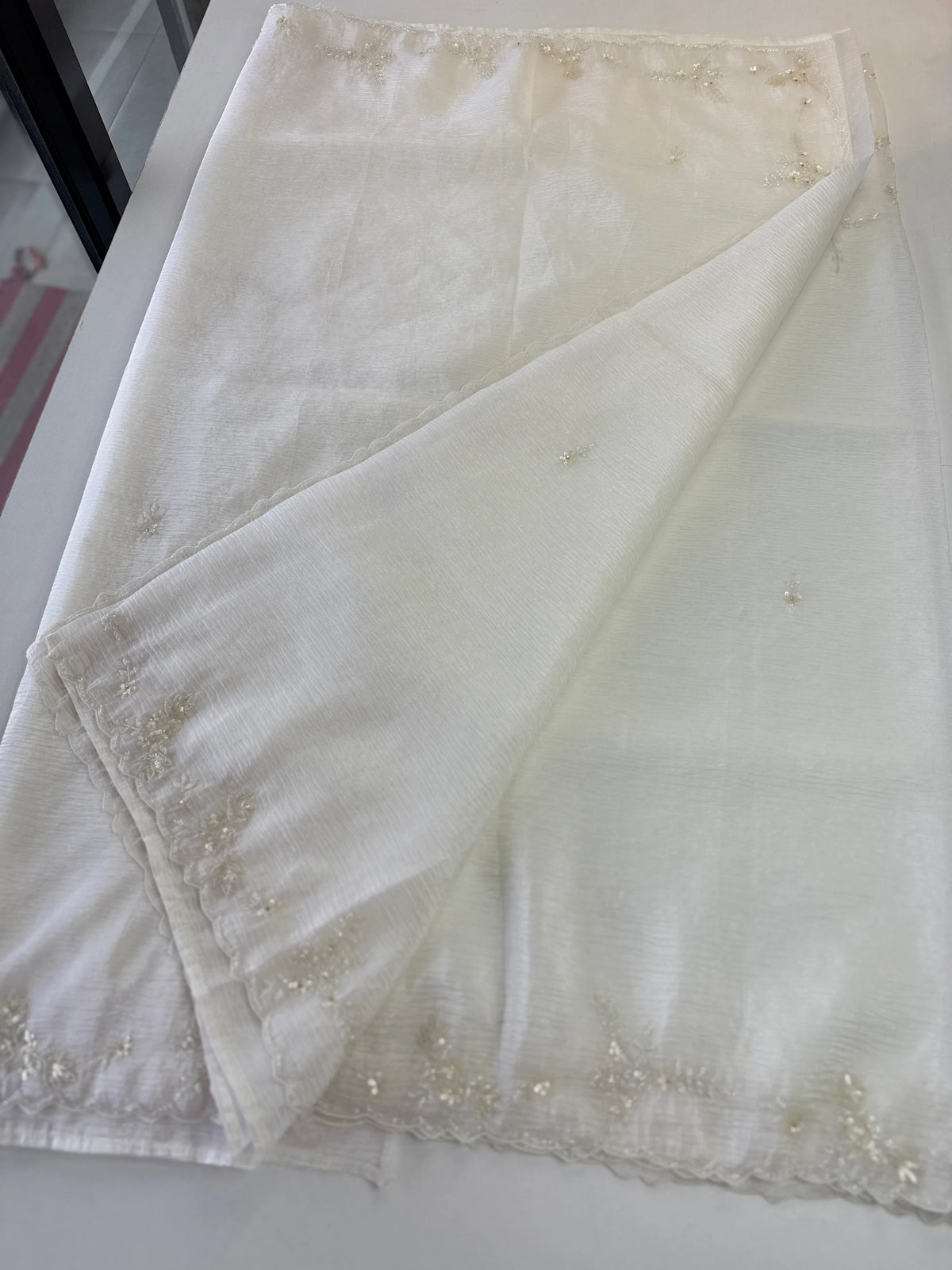 Crushed crape saree/HW324