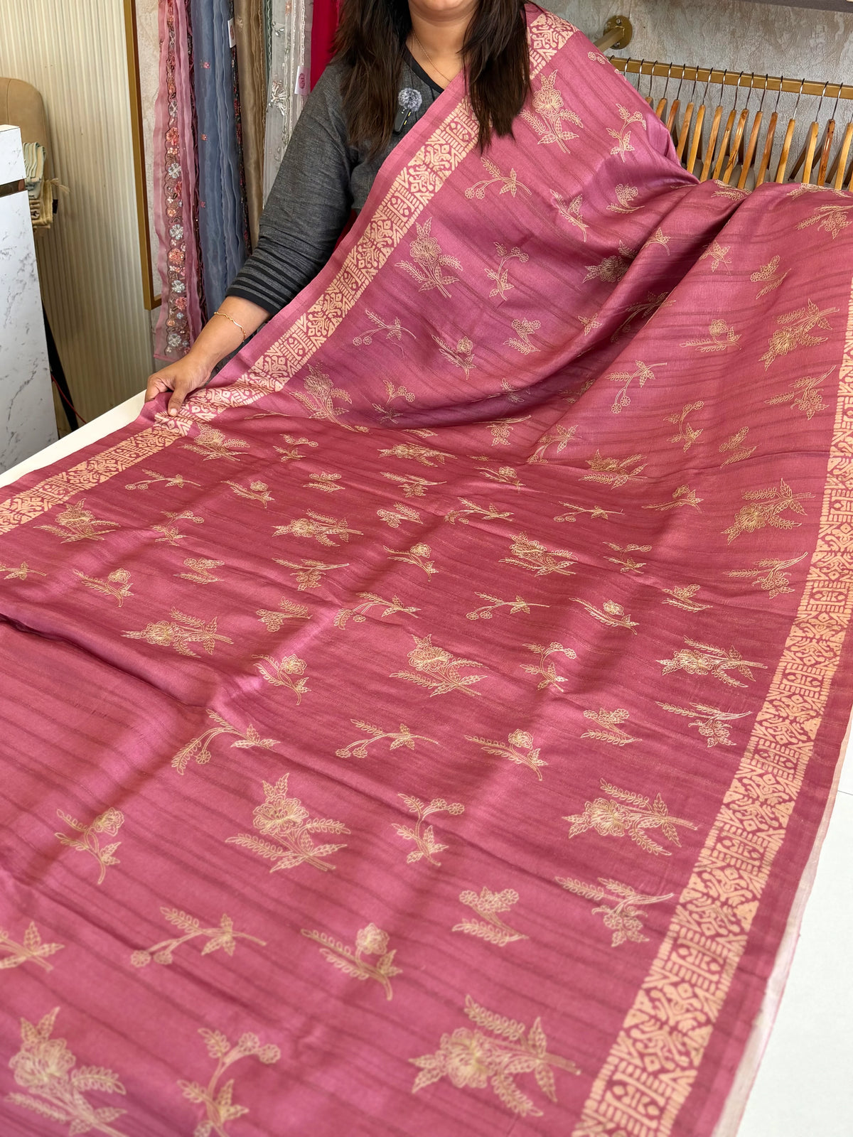Soft semi Tussar saree/ D521