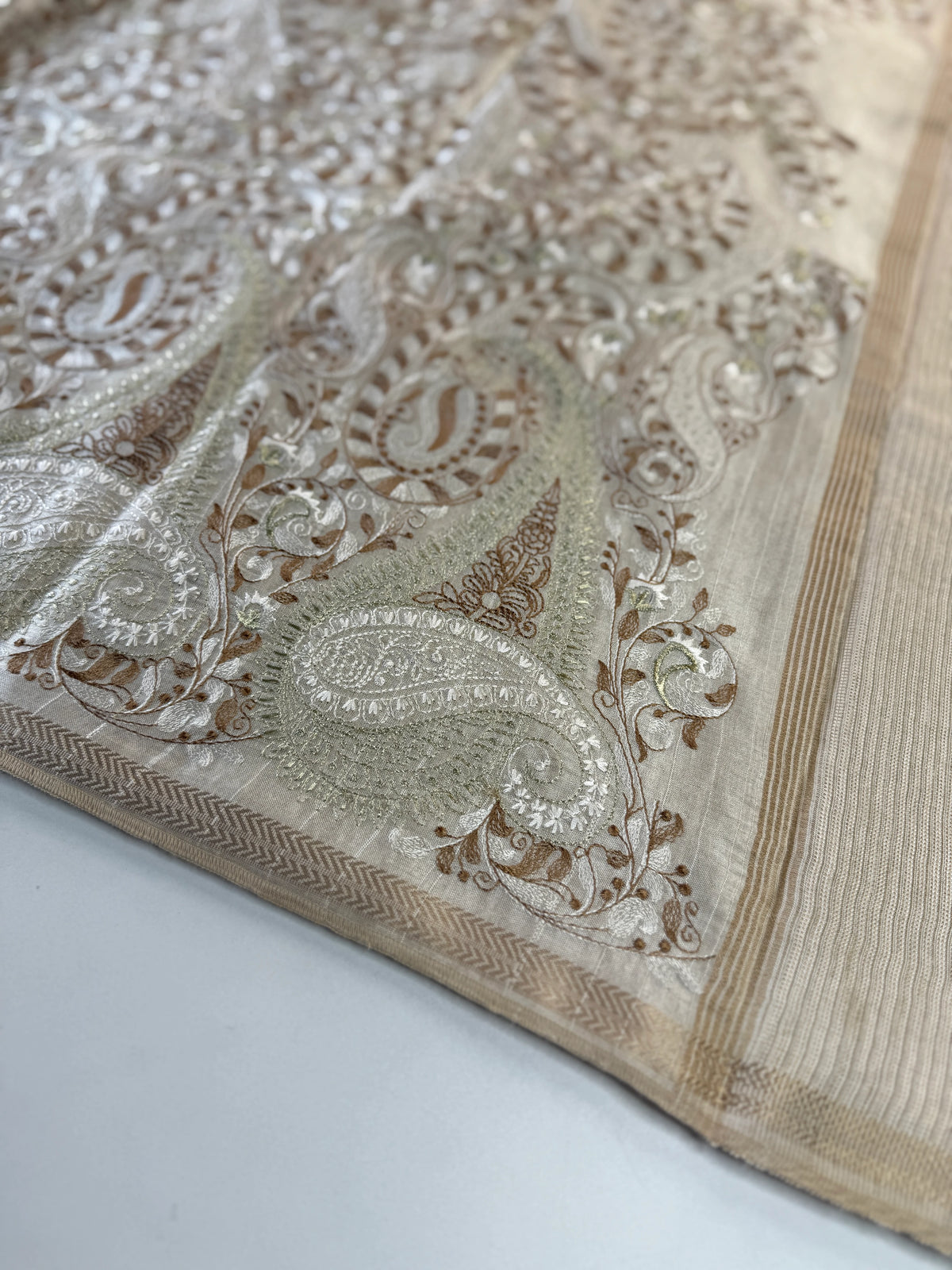 Soft semi Tussar/FG158