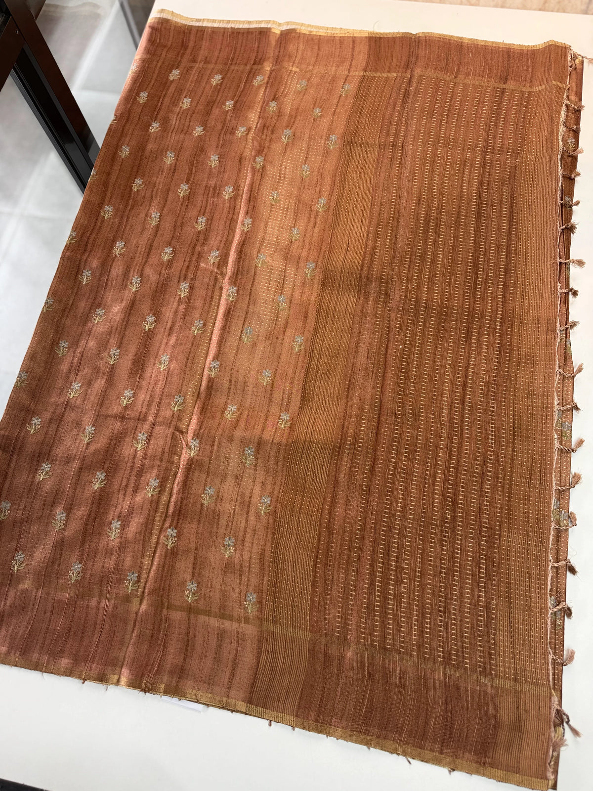 Soft semi Tussar / FG402