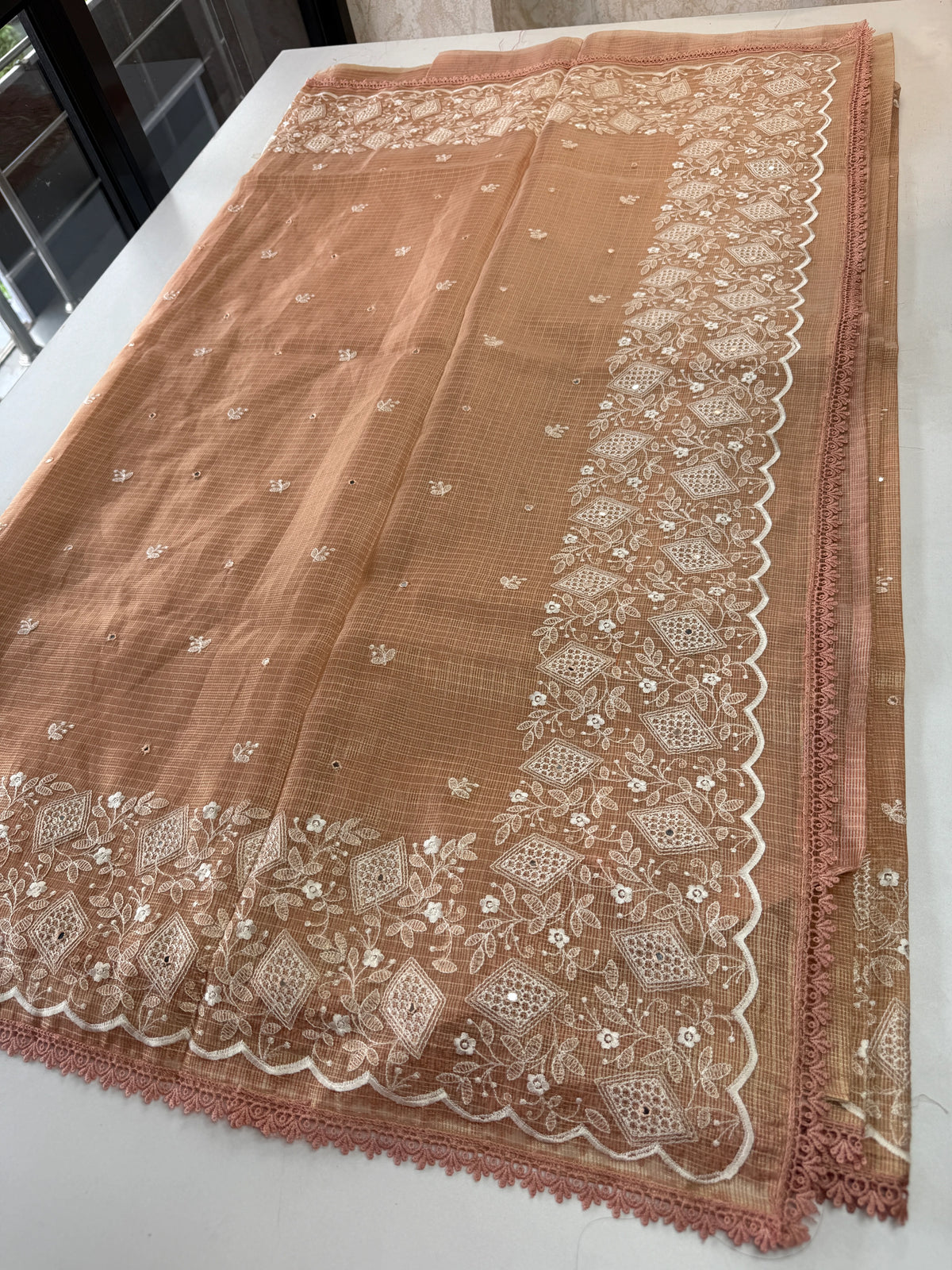 Tissuekotra saree /G3772