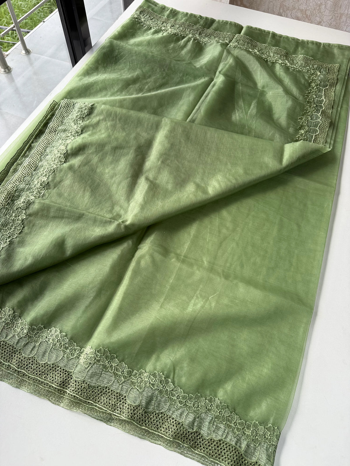 Soft Organza / CW109