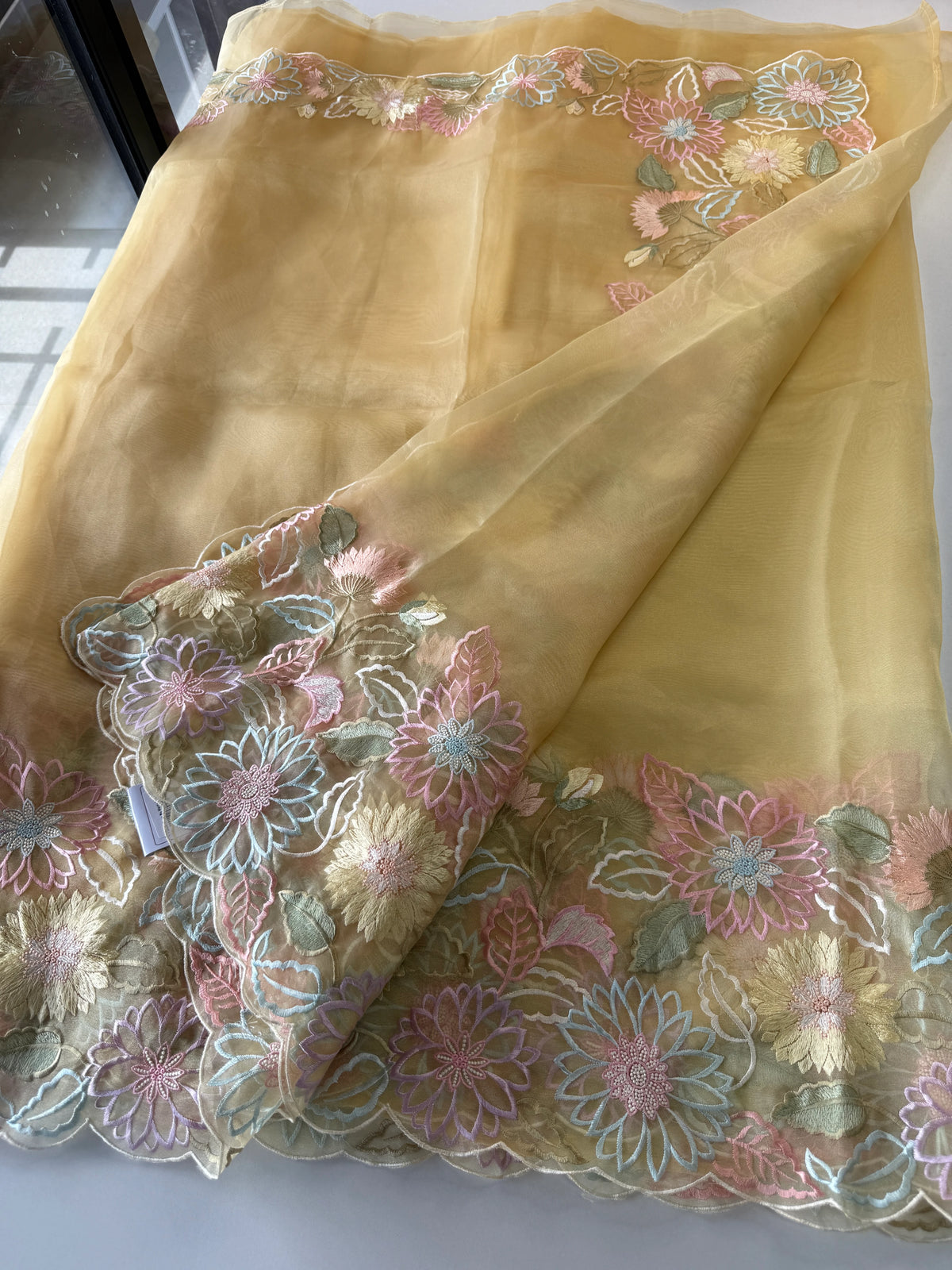 Glass organza Saree/ 155G
