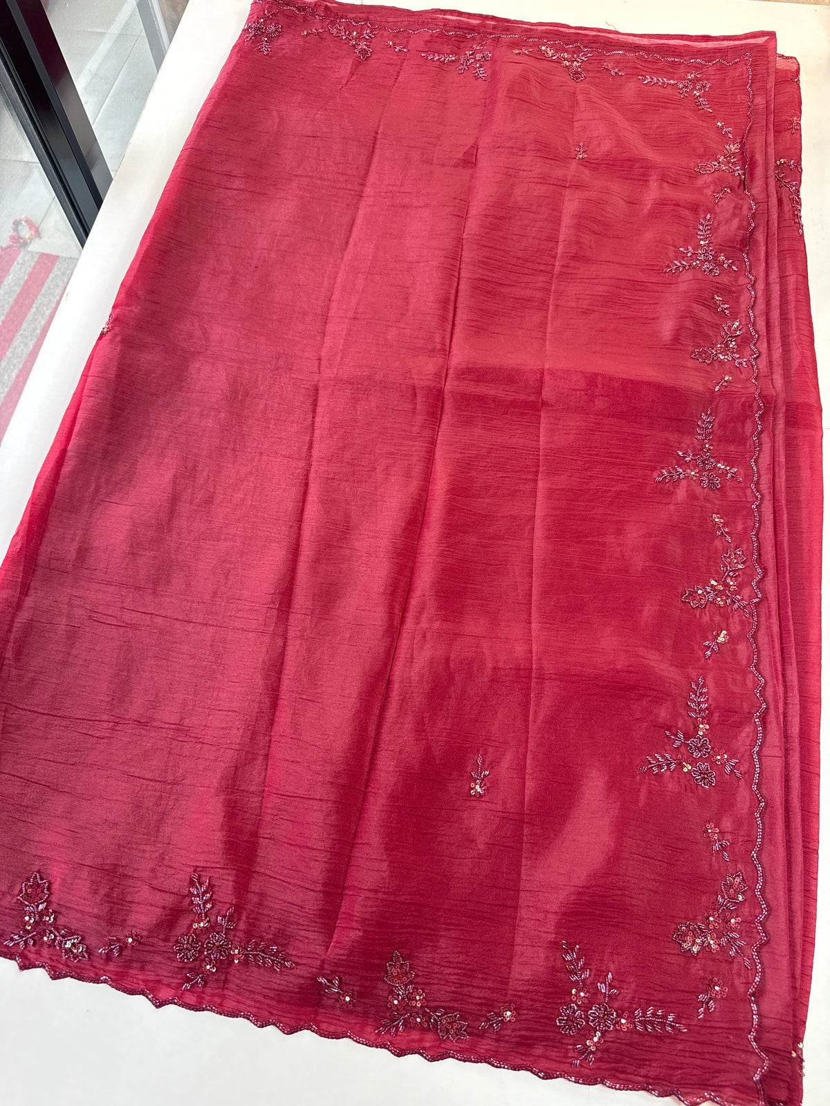 Crushed crape saree/HW324