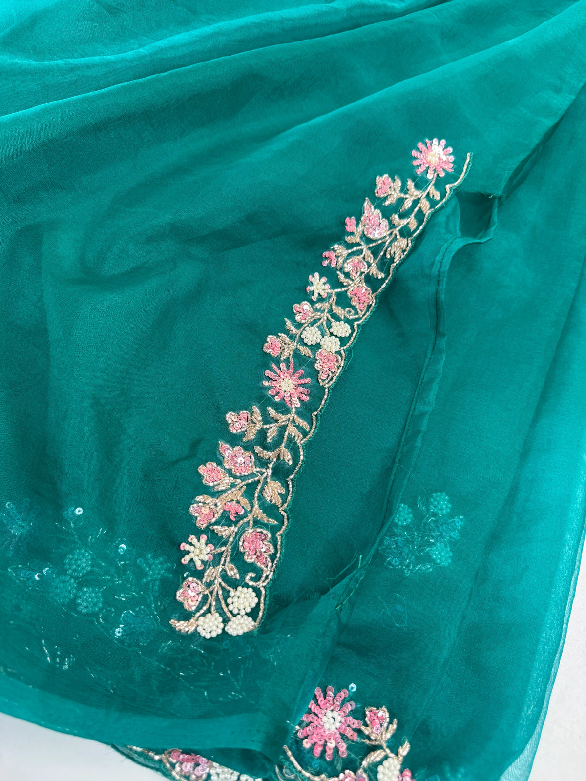 Soft organza Saree/ 998A