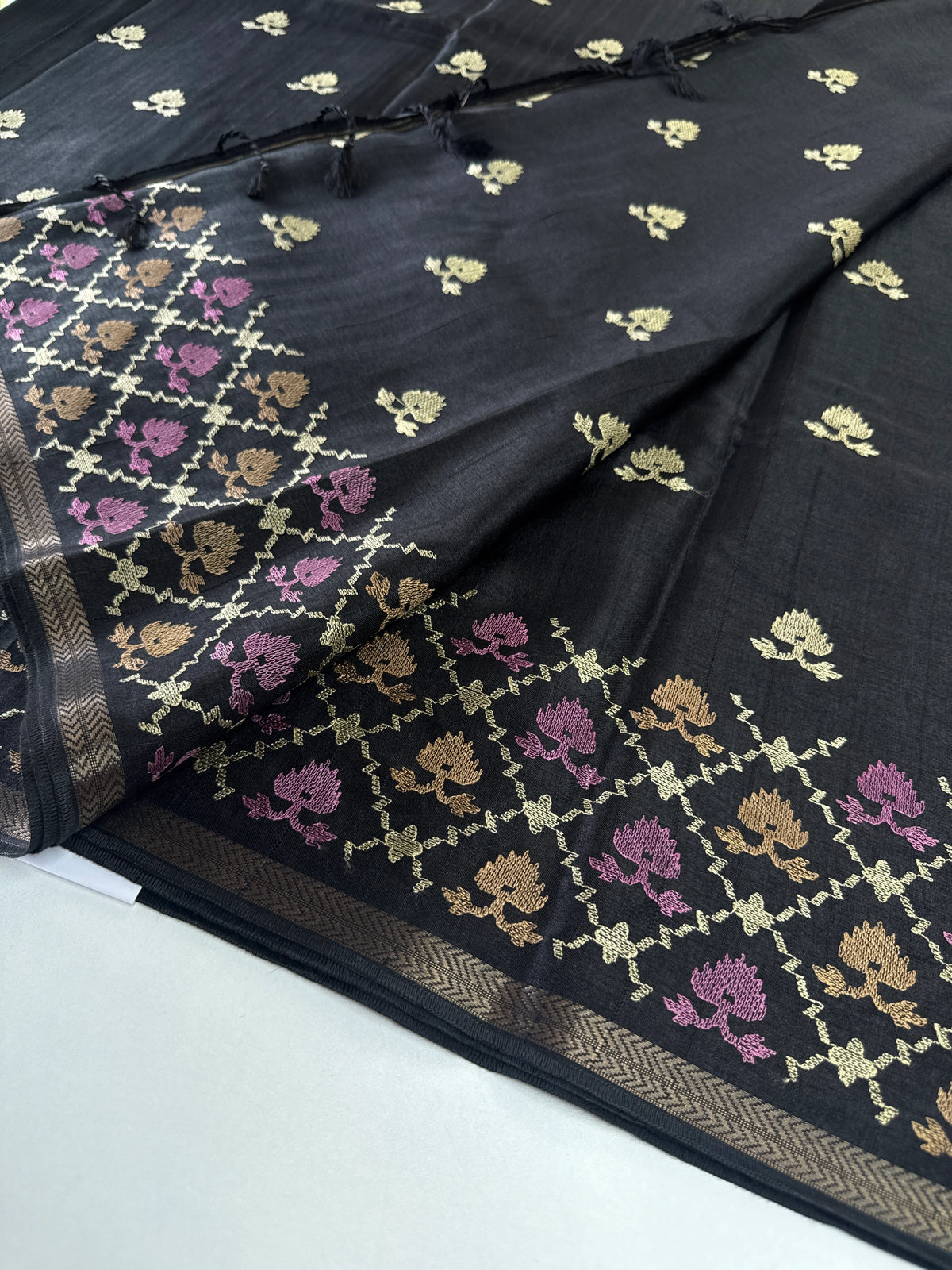 Soft semi Tussar saree/DP385