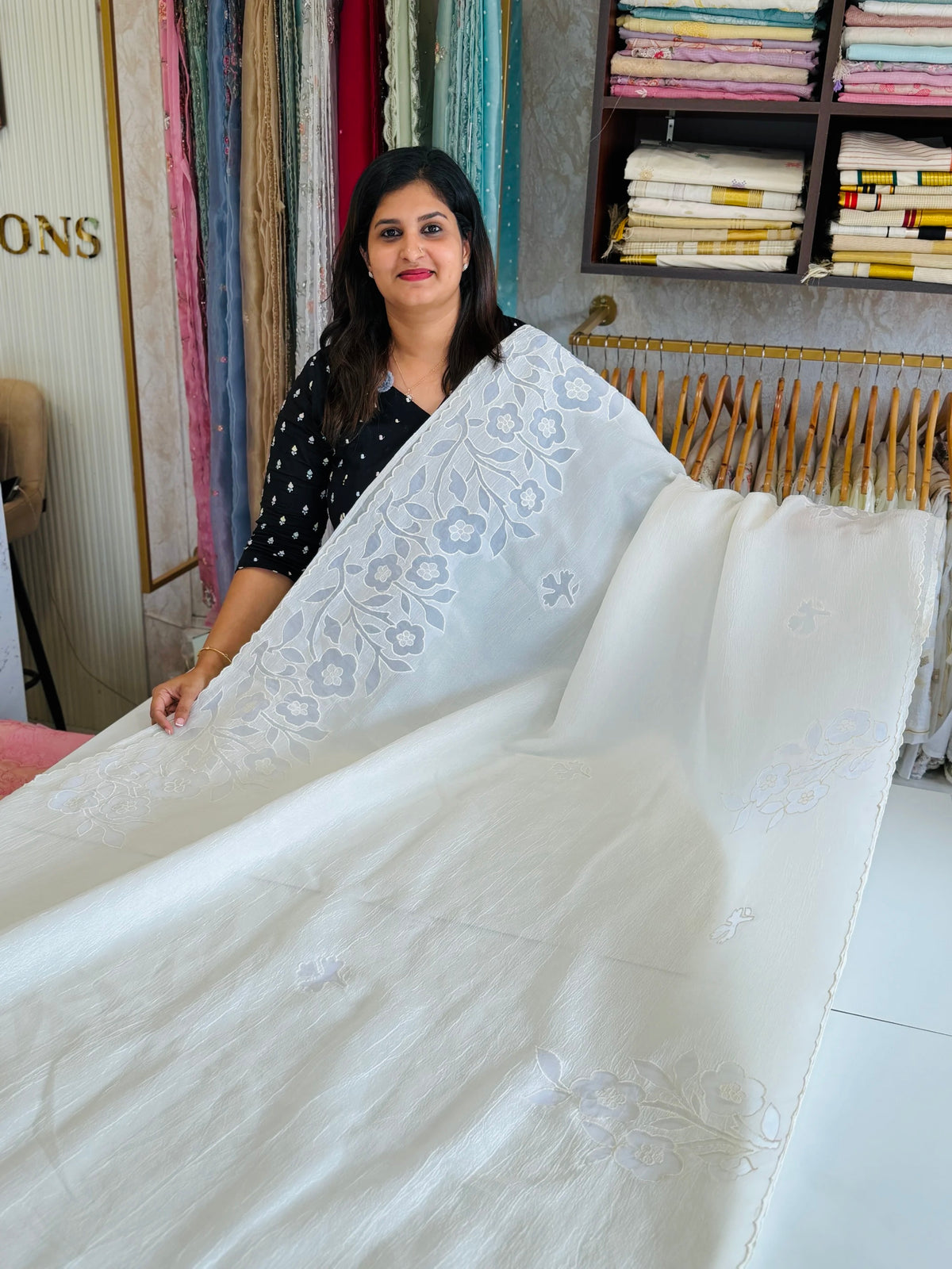 Crushed crape saree/ AM101