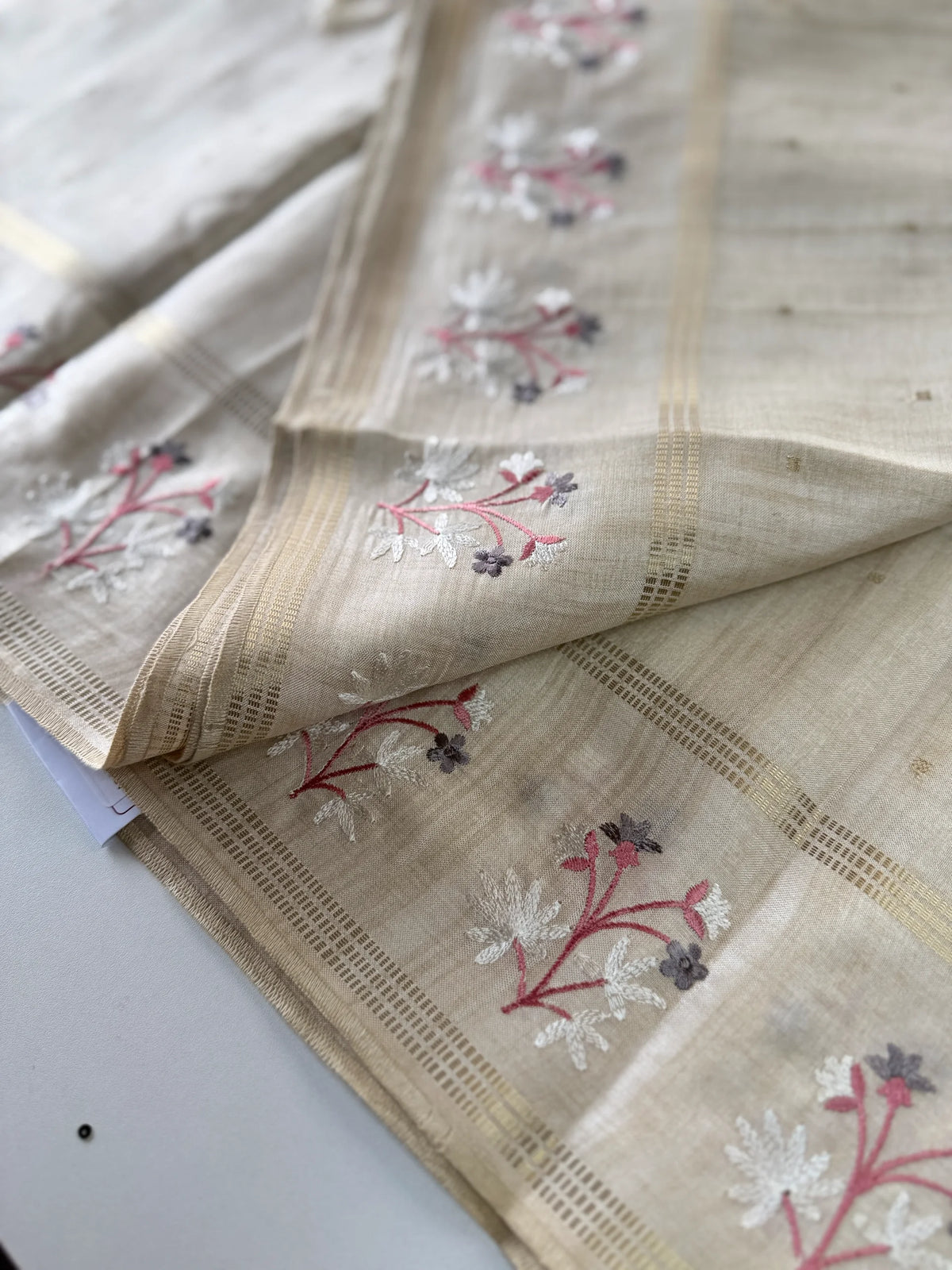 Soft semi Tussar saree / FN456