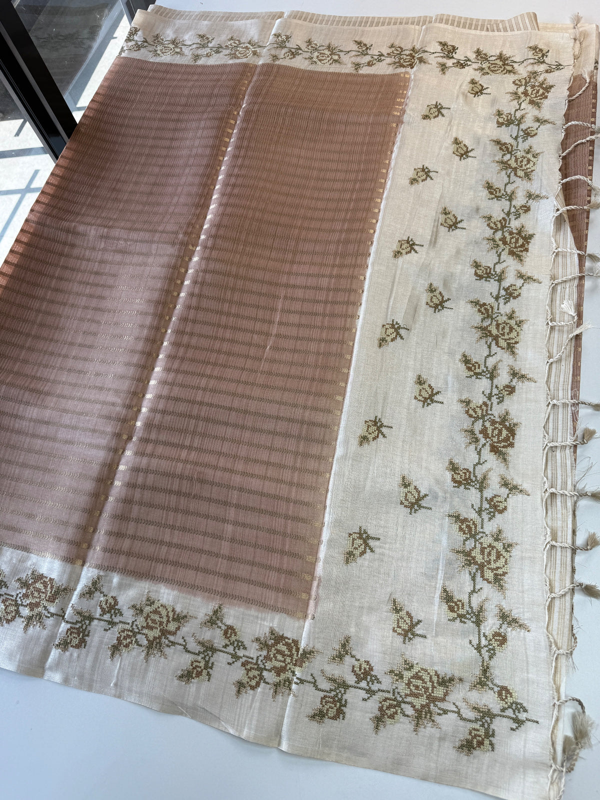 Soft semi Tussar Saree/ D490