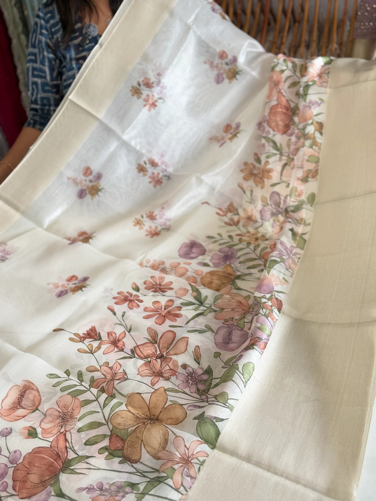 Semi silk blended saree/ 039F