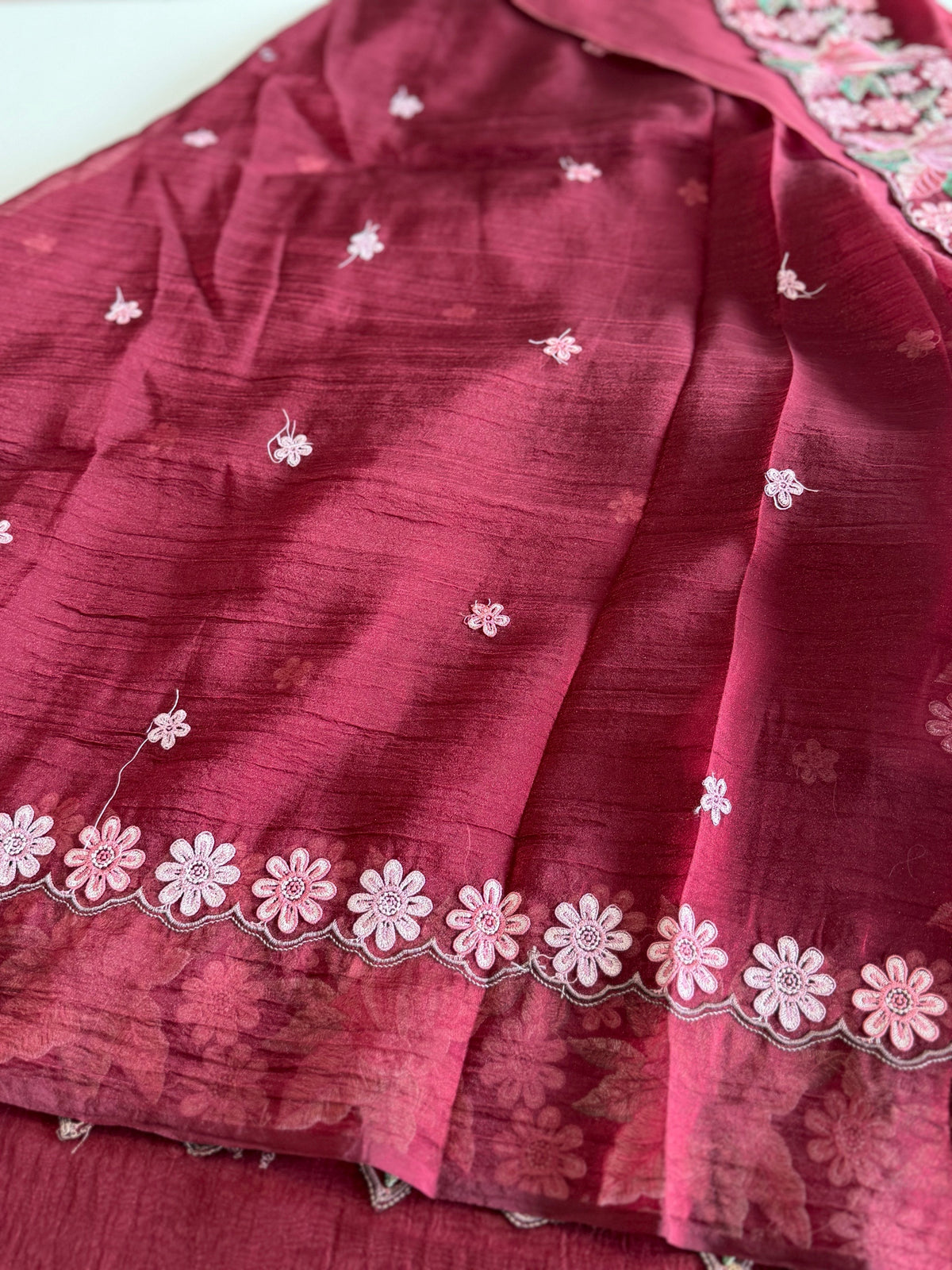 Crushed Crape Saree/ SC44