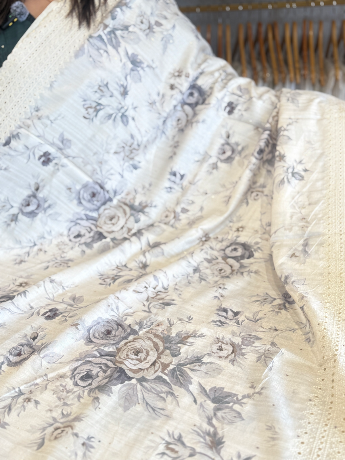Soft semi silk saree/ K804