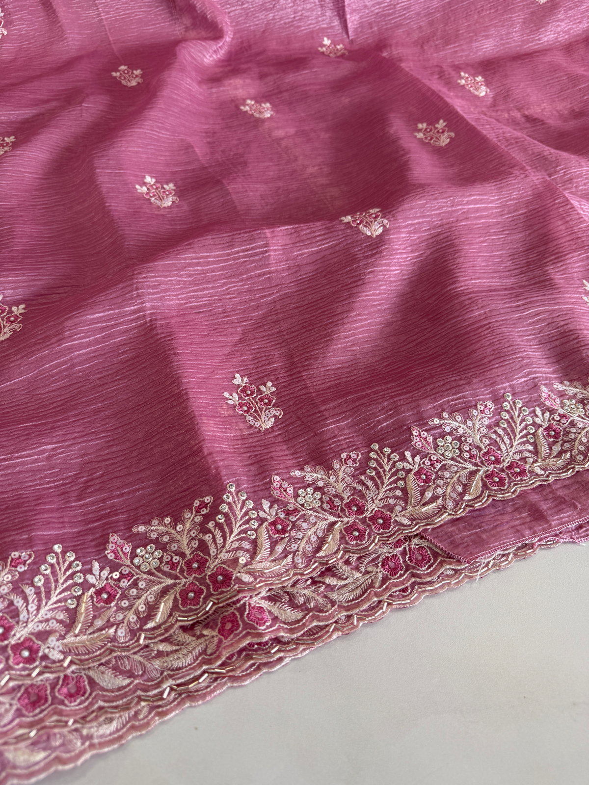 Crushed Crape Saree/ HW507
