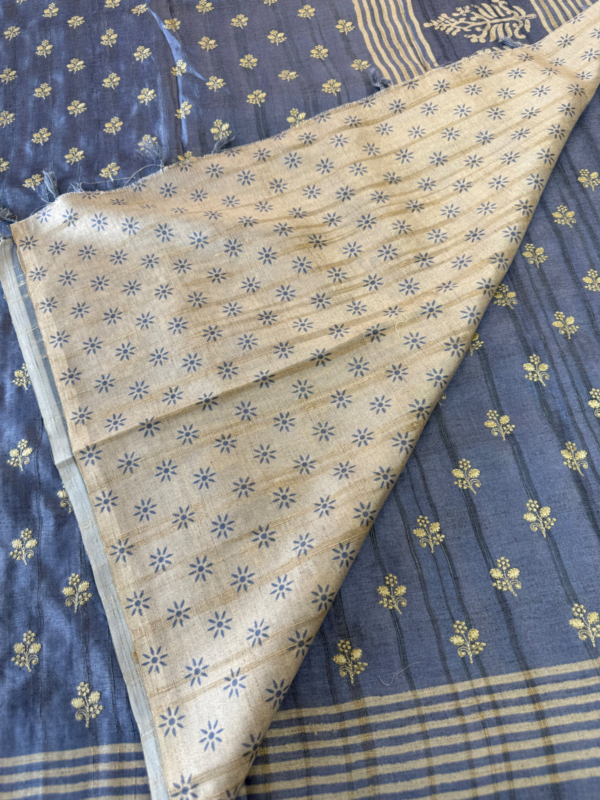 Soft Semi Tussar Saree/ D526