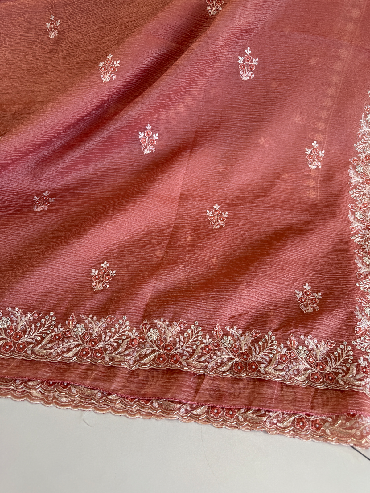Crushed Crape Saree/ HW507