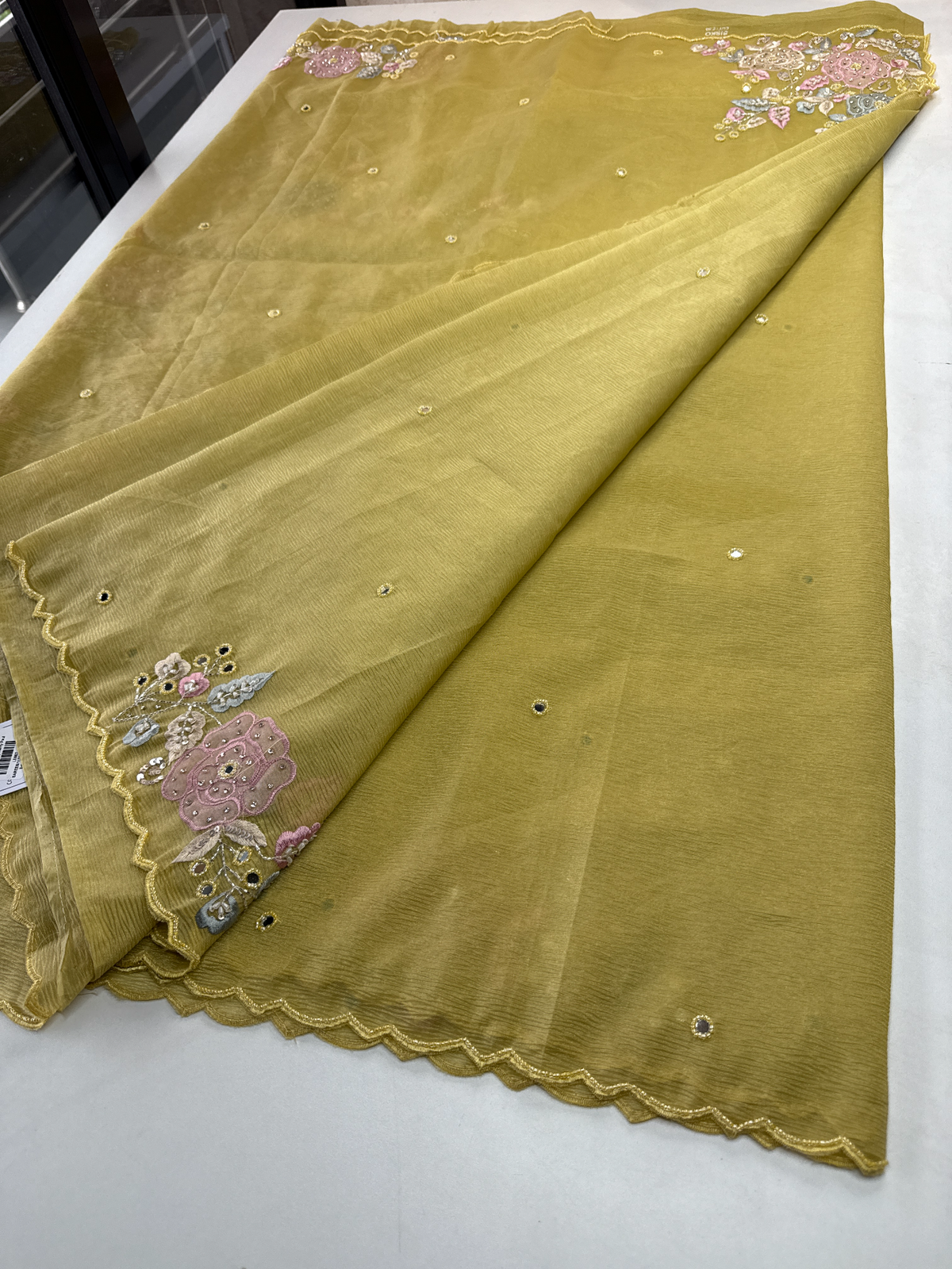 Crushed Tissue Saree/ SP007