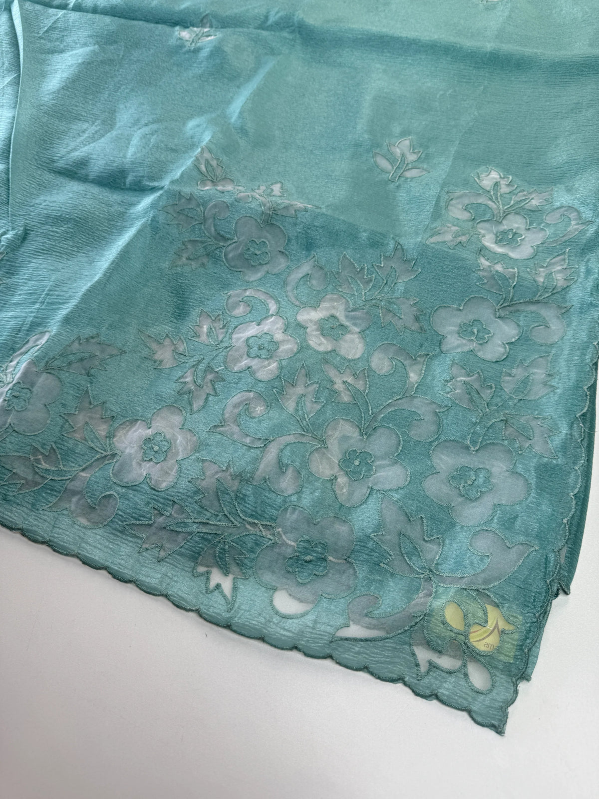 Crushed crape Saree/ AM107