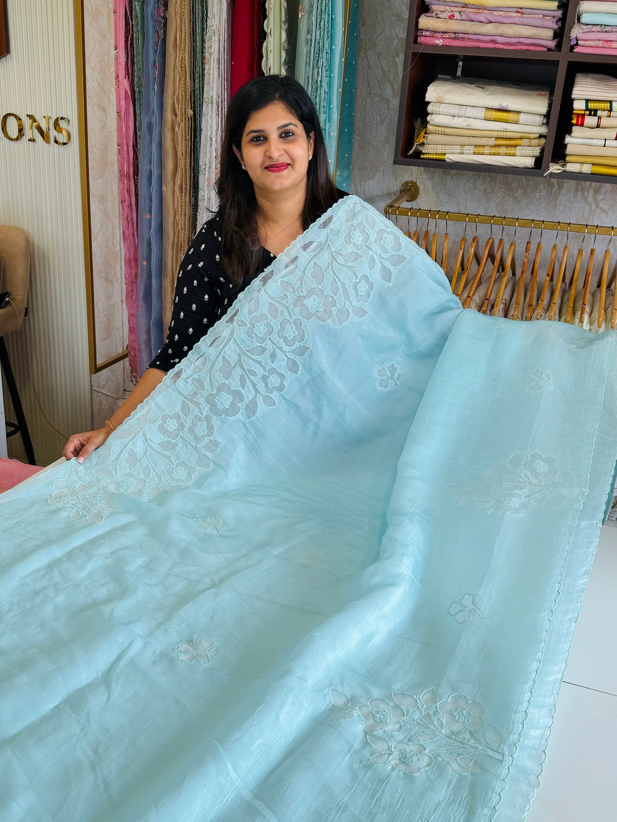 Crushed crape saree/ AM101
