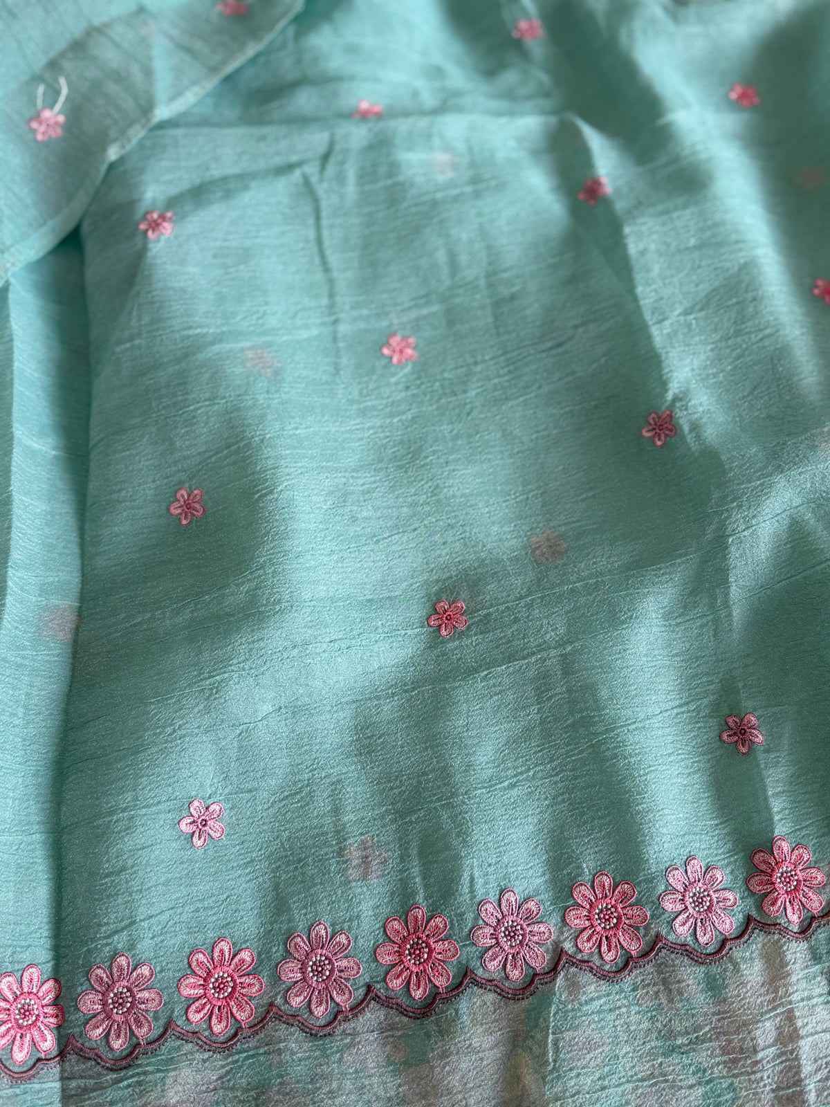 Crushed Crape Saree/ SC44