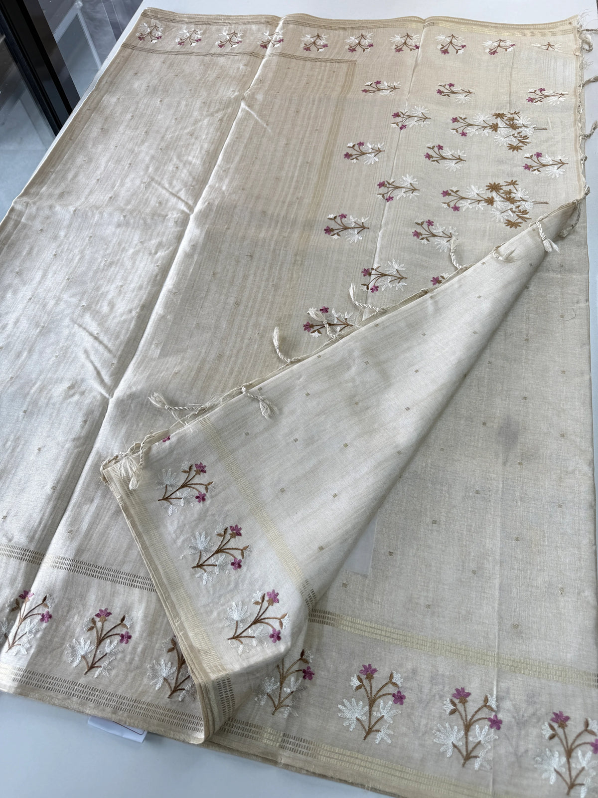Soft semi Tussar saree / FN456