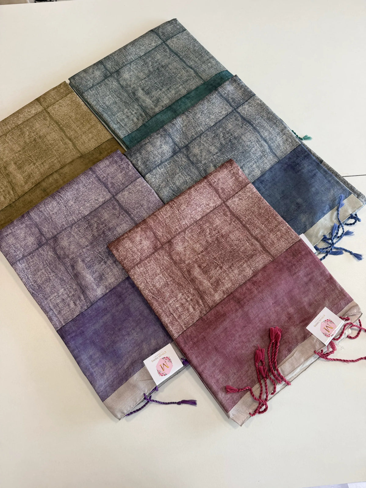Semi silk finished Saree/ STS804