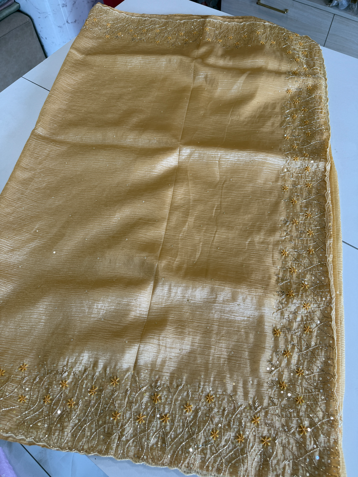 Crushed crape saree/ HW457