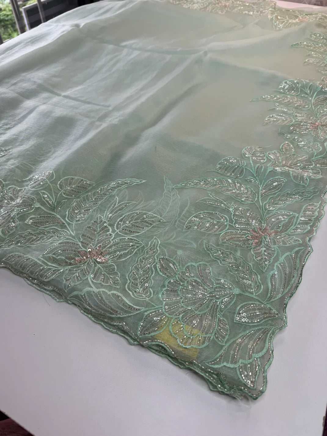 Crushed Foil blended Organza Saree/ AM104