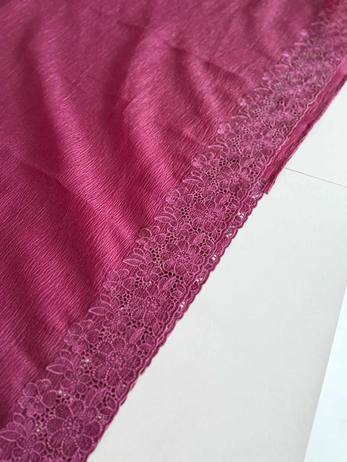 Crushed crape saree/ CW053