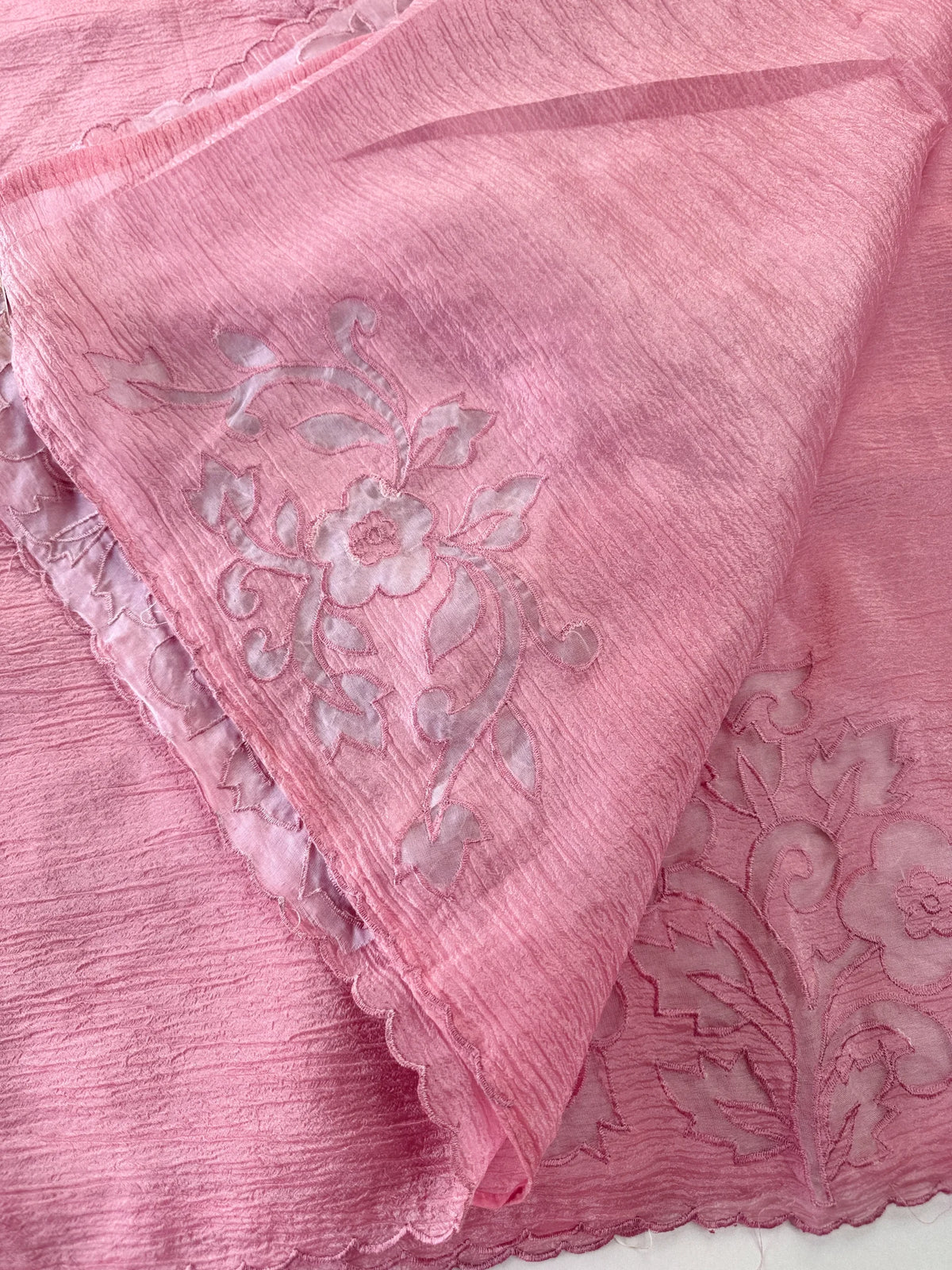 Crushed crape Saree/ AM107