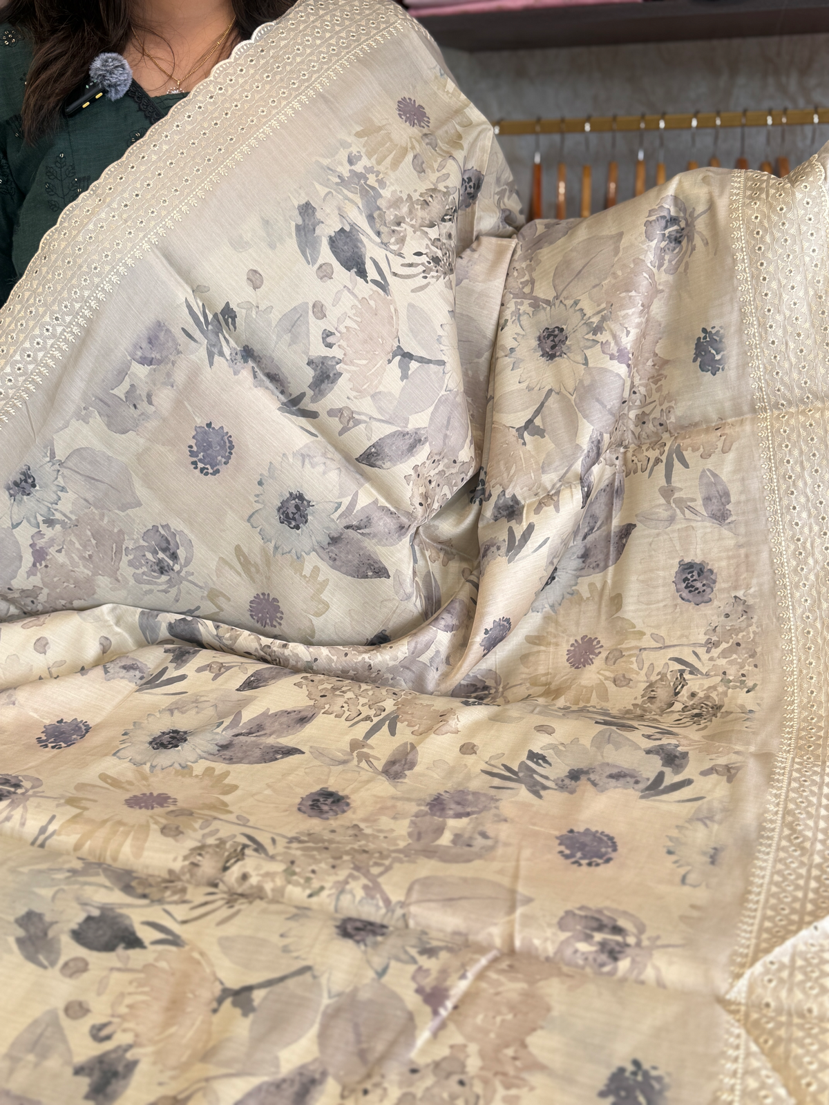 Soft semi silk saree / 7599