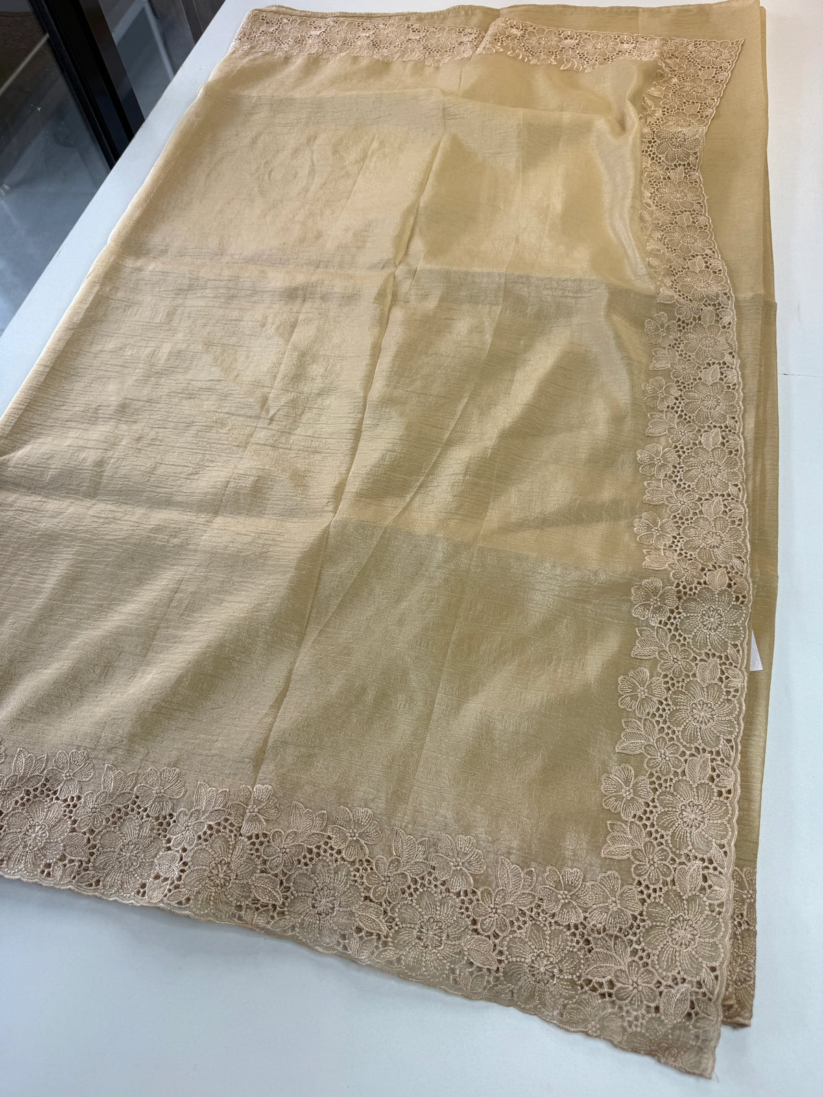 Crushed crape Saree/ CW053