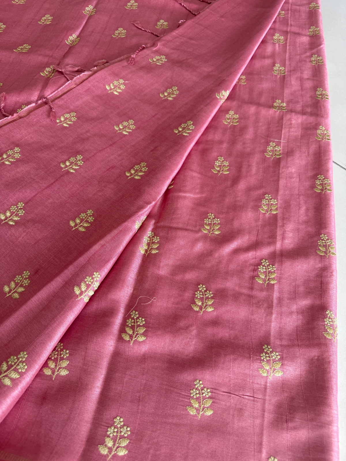 Soft Semi Tussar Saree/ FG10