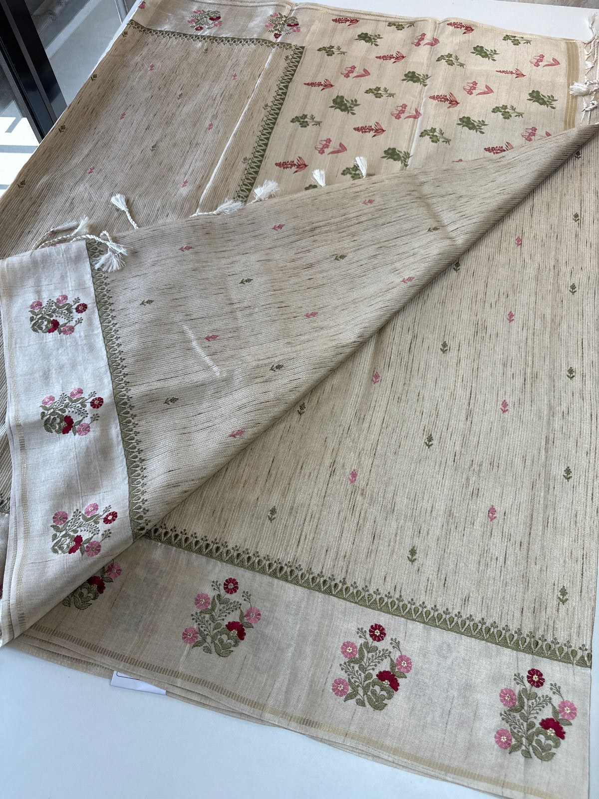 Soft Semi Tussar Saree/ D498