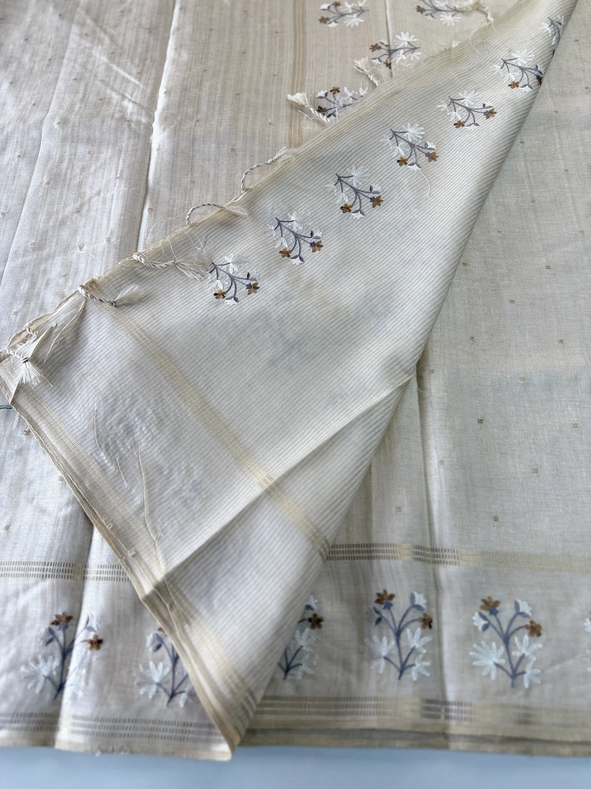 Soft semi Tussar saree / FN456