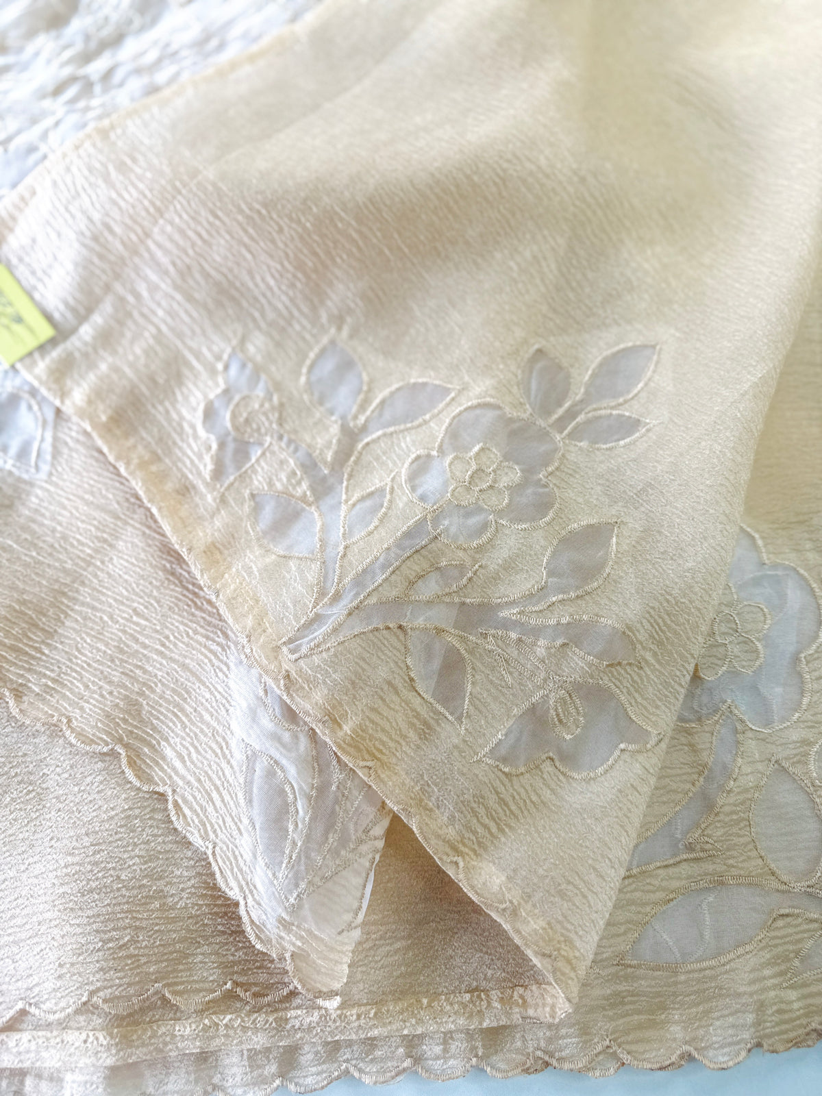 Crushed crape saree/ AM101