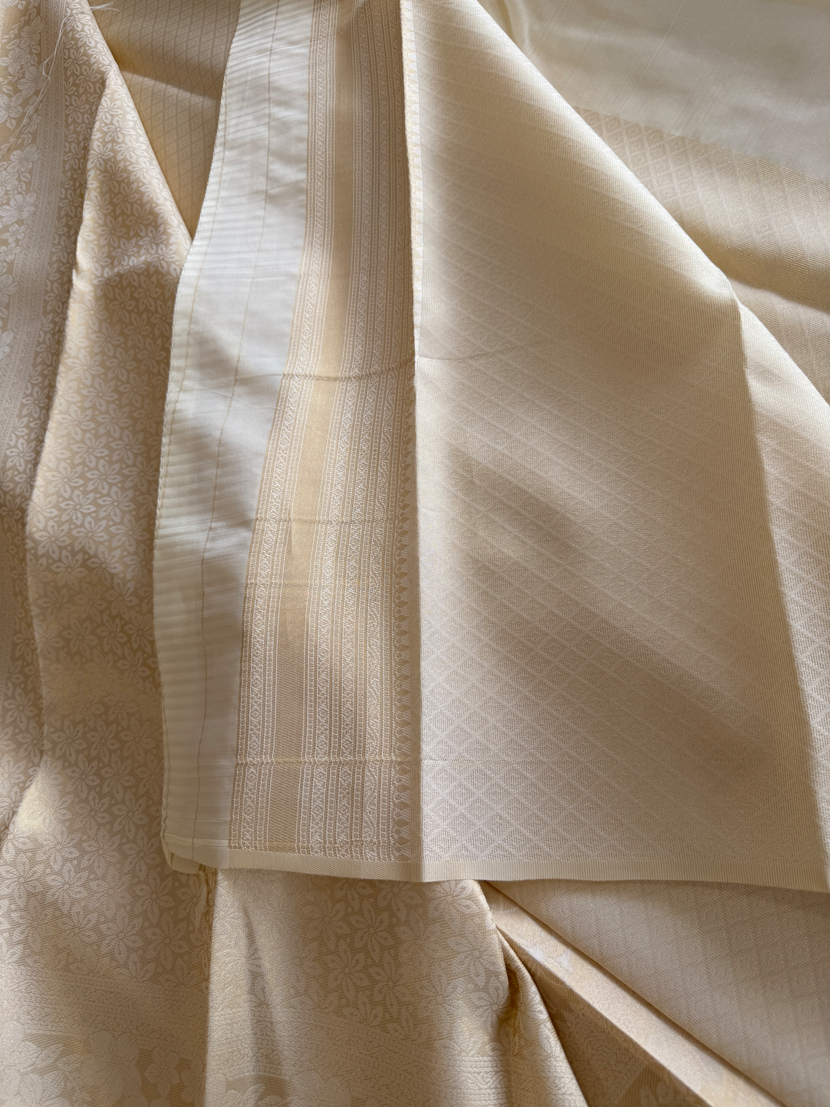 Semi Banarasi Saree/ KB77