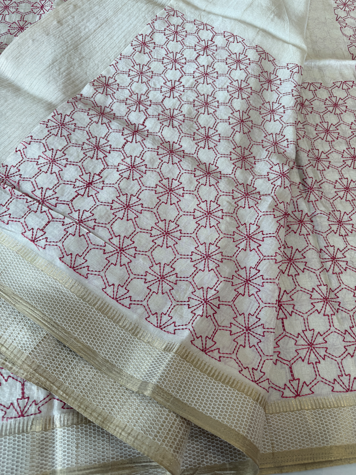 Soft Semi Tussar Saree/ 8016
