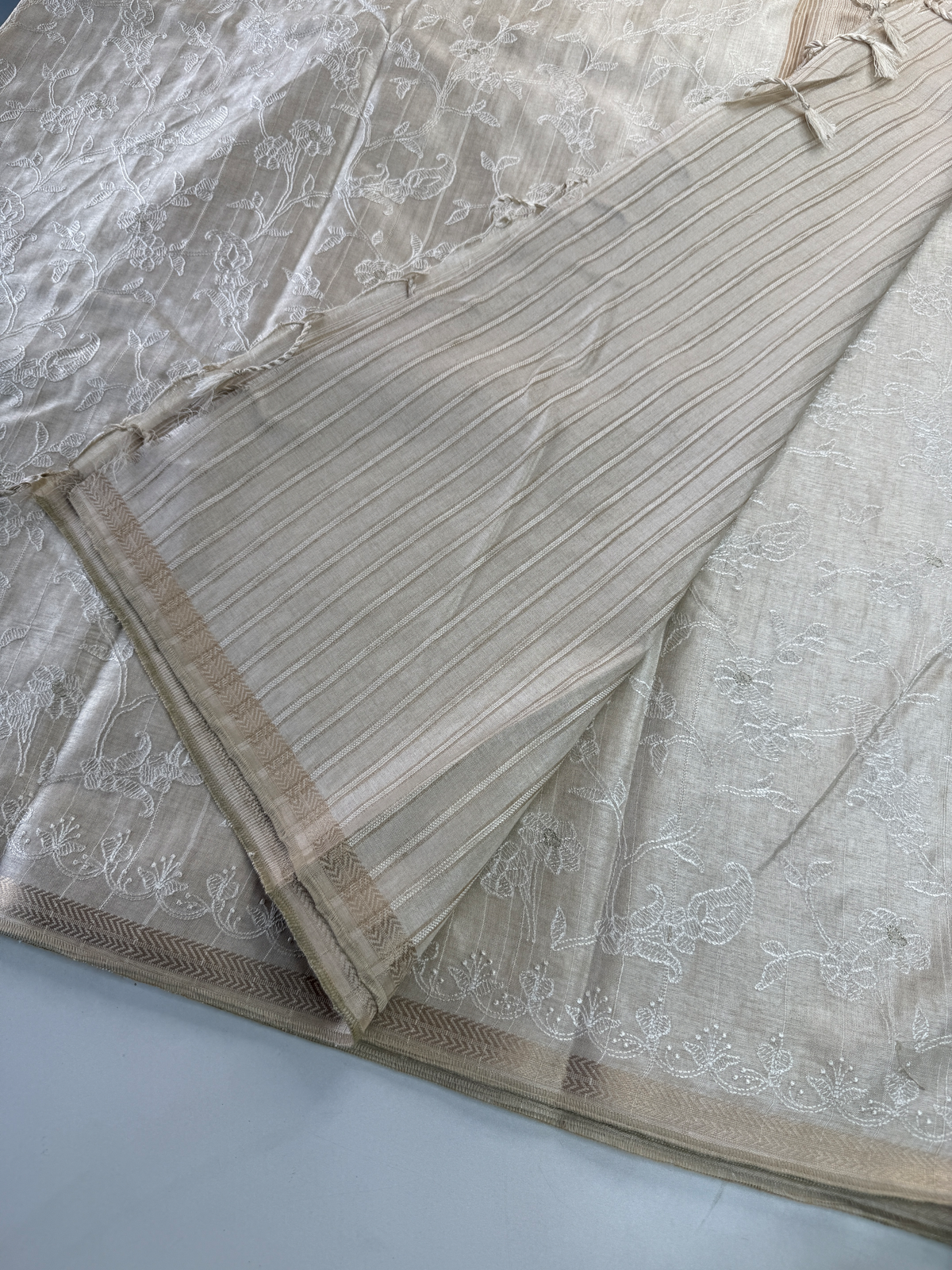 Soft semi Tussar Saree/ FGD503