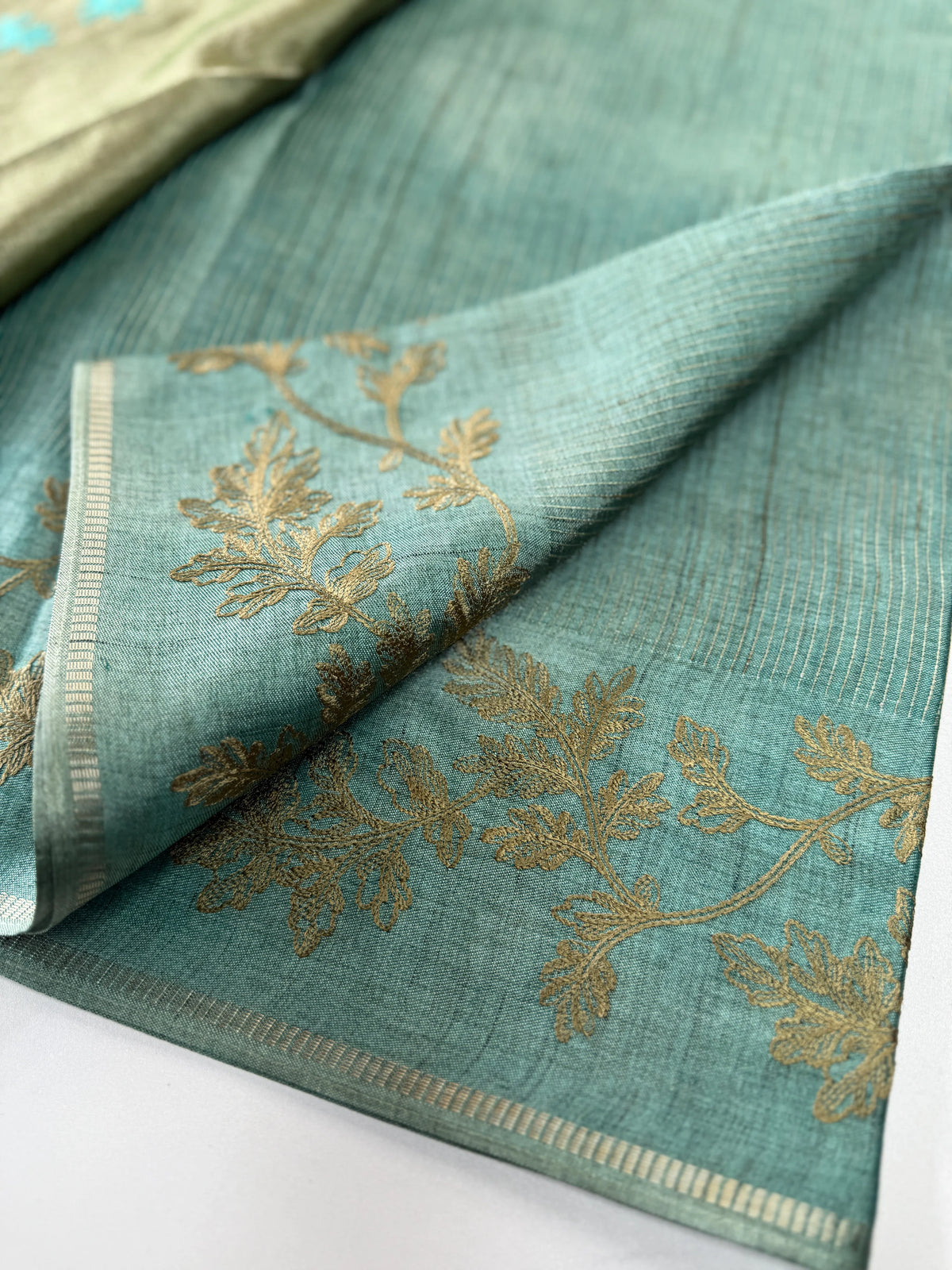 Semi Tussar Saree/ FG690