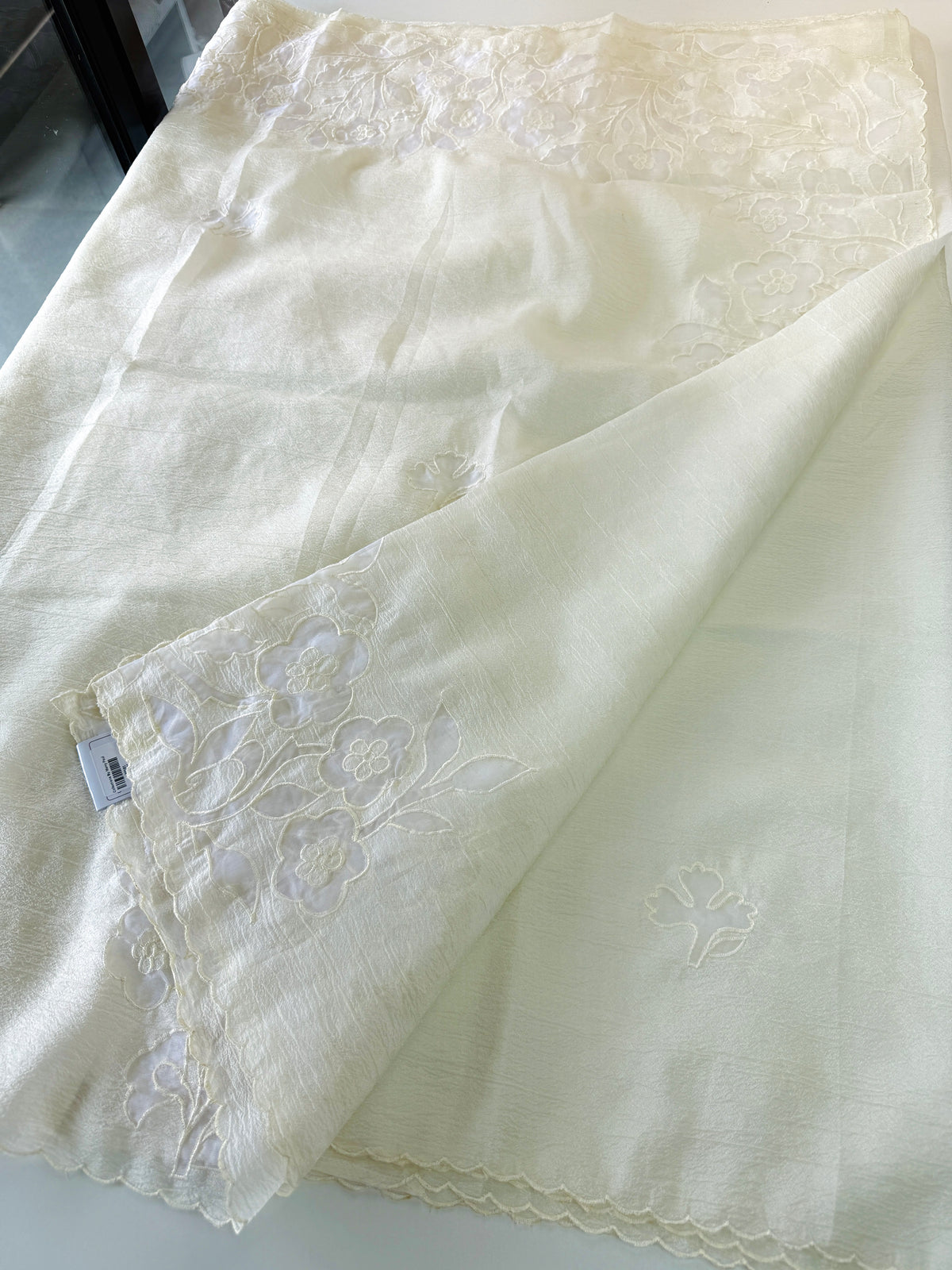 Crushed crape saree/ AM101