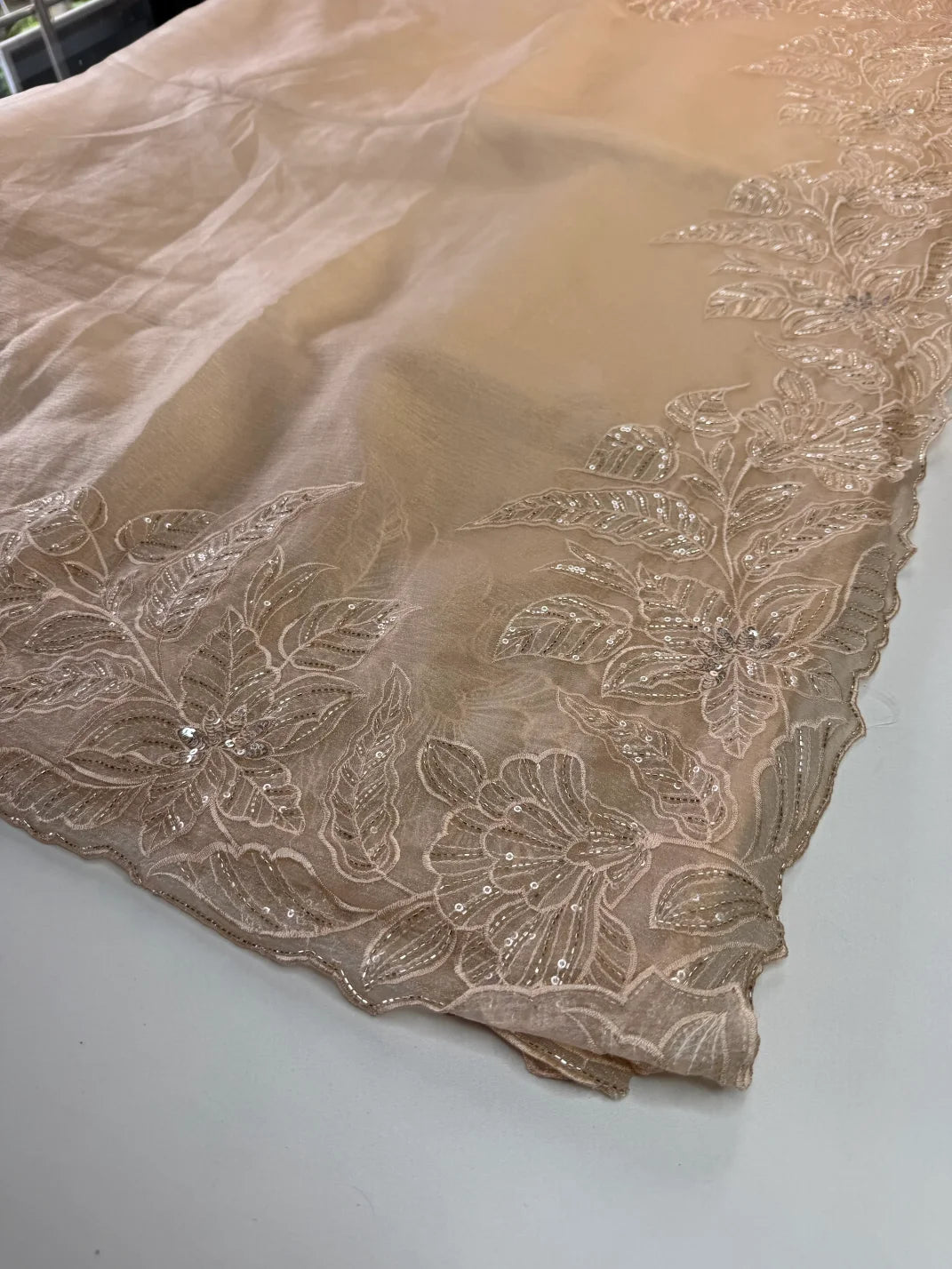 Crushed Foil blended Organza Saree/ AM104