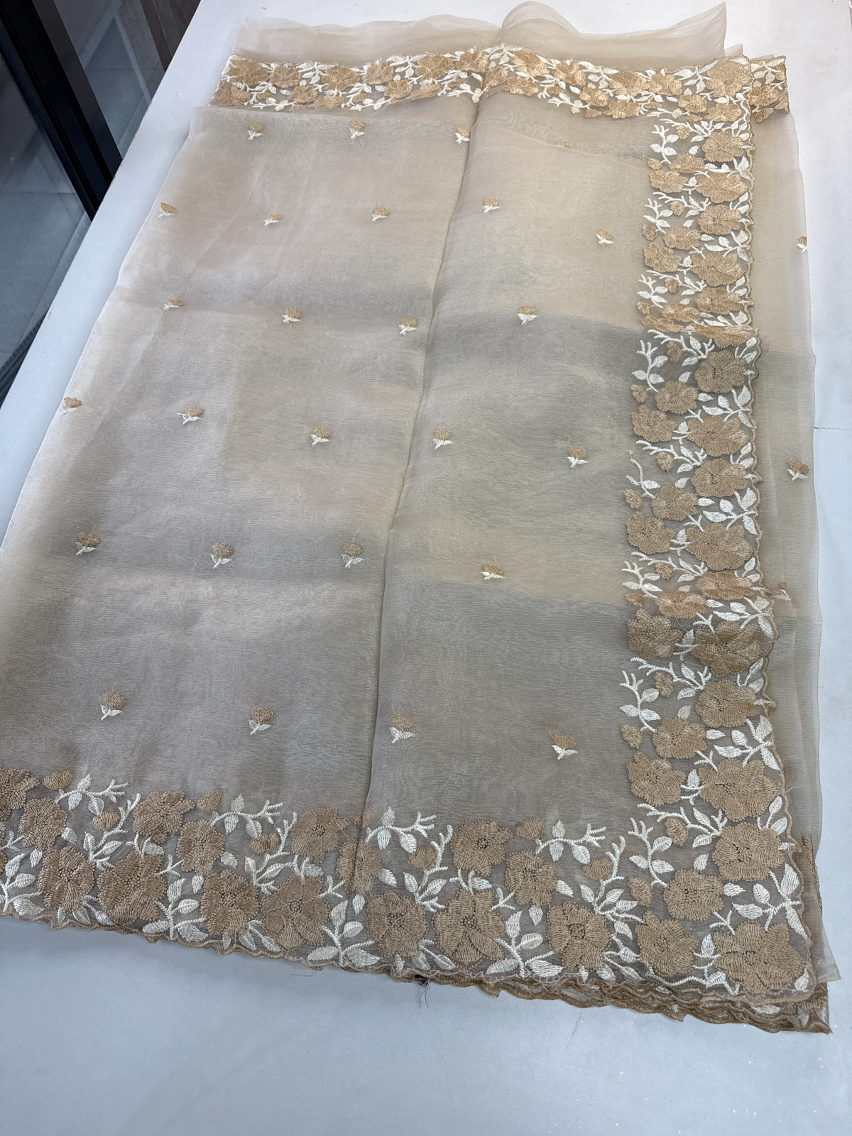 Crushed Tissue / PE984