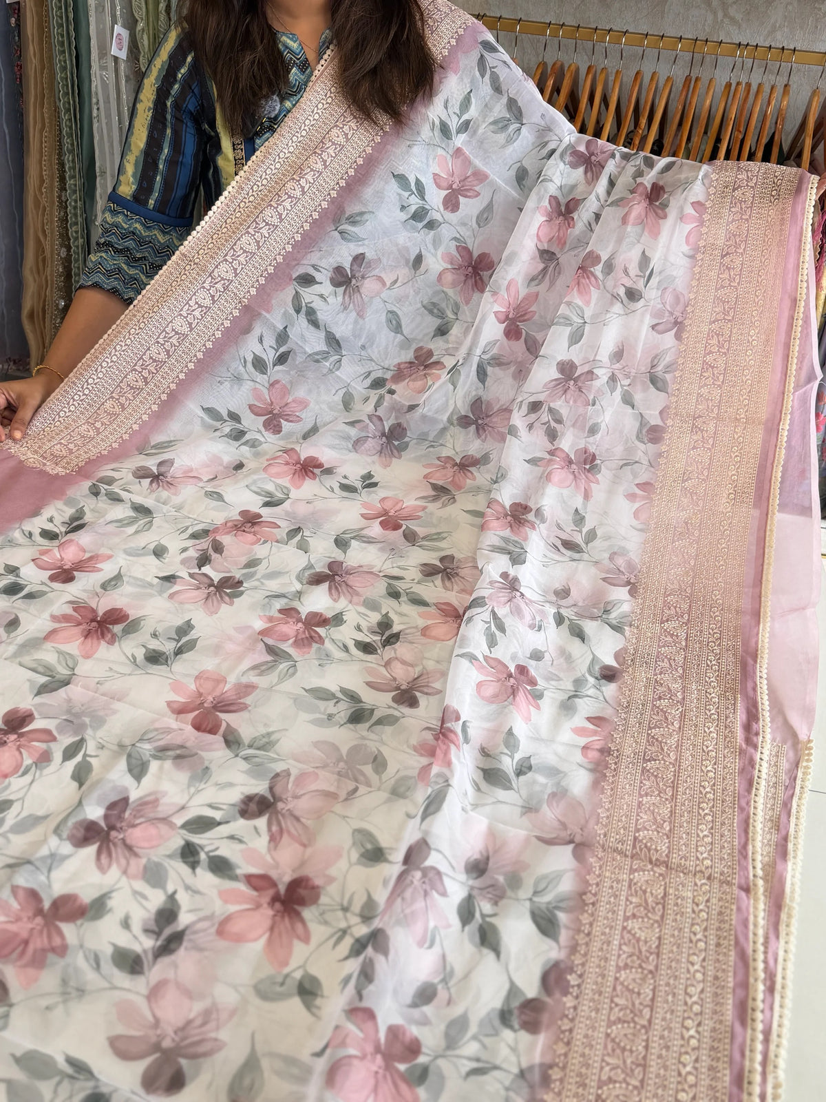 Soft Organza /S326