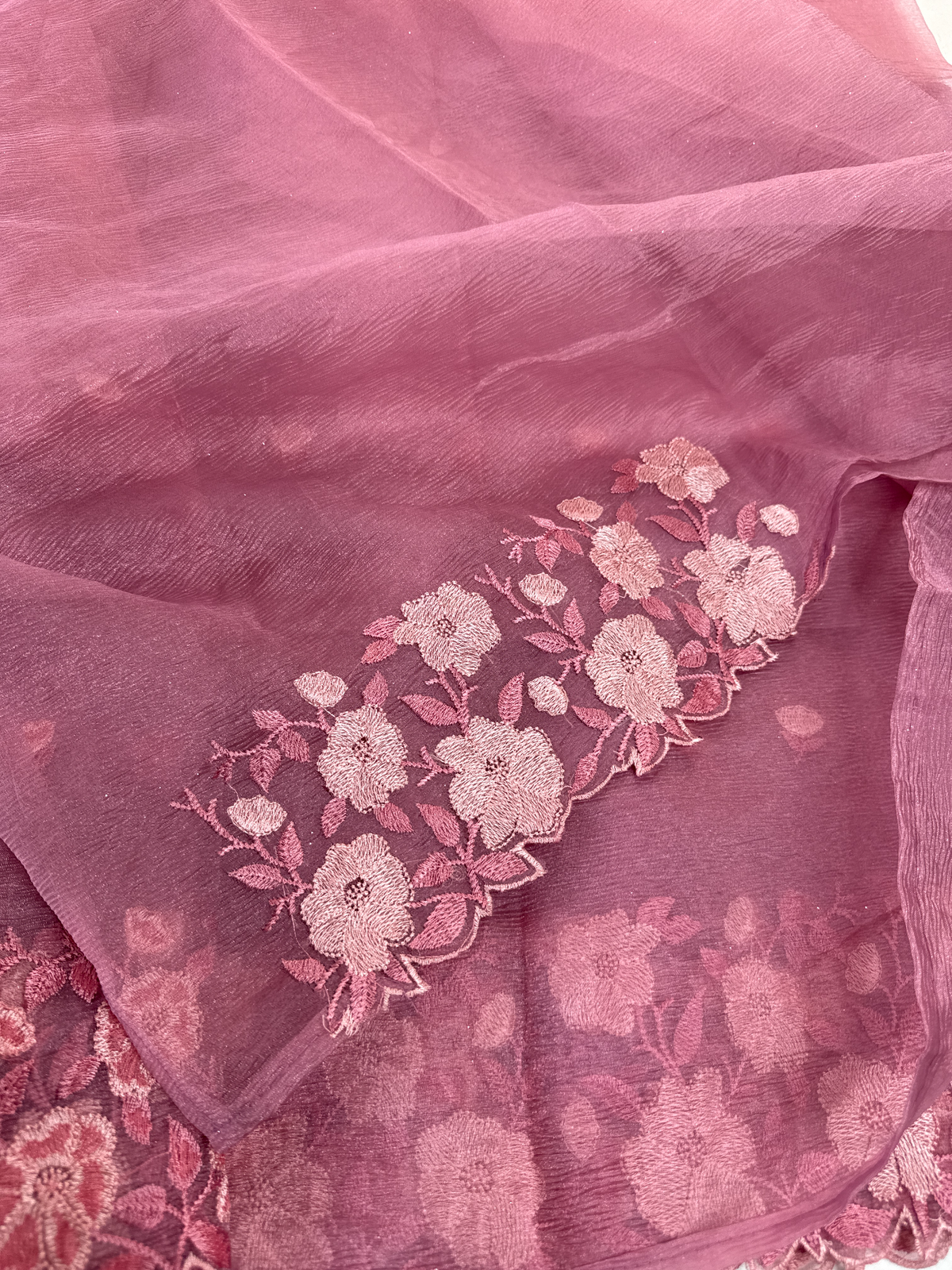 Crushed Tissue / PE984