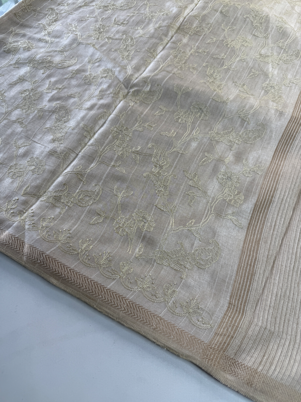 Soft semi Tussar Saree/ FGD503